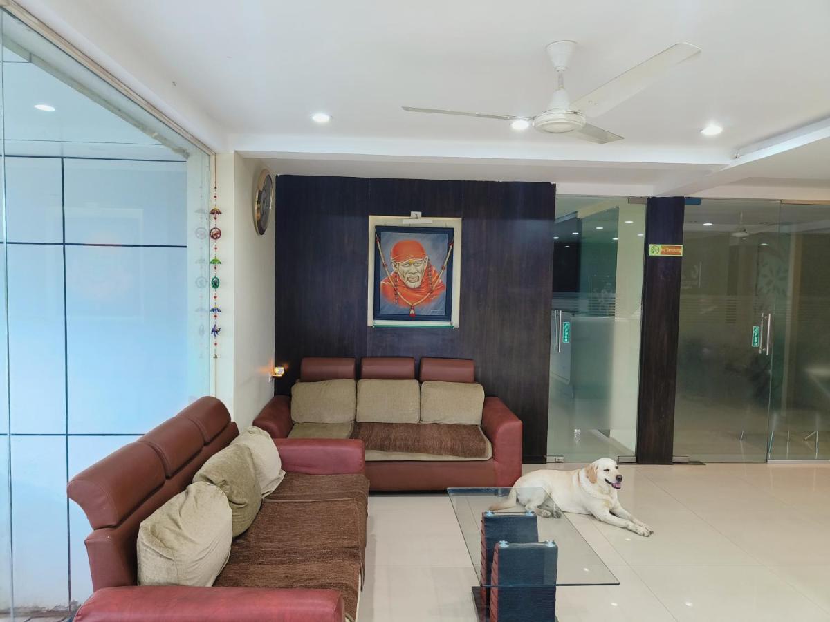 Hotel Sai Srushti By Neem Square Shirdi Zewnętrze zdjęcie
